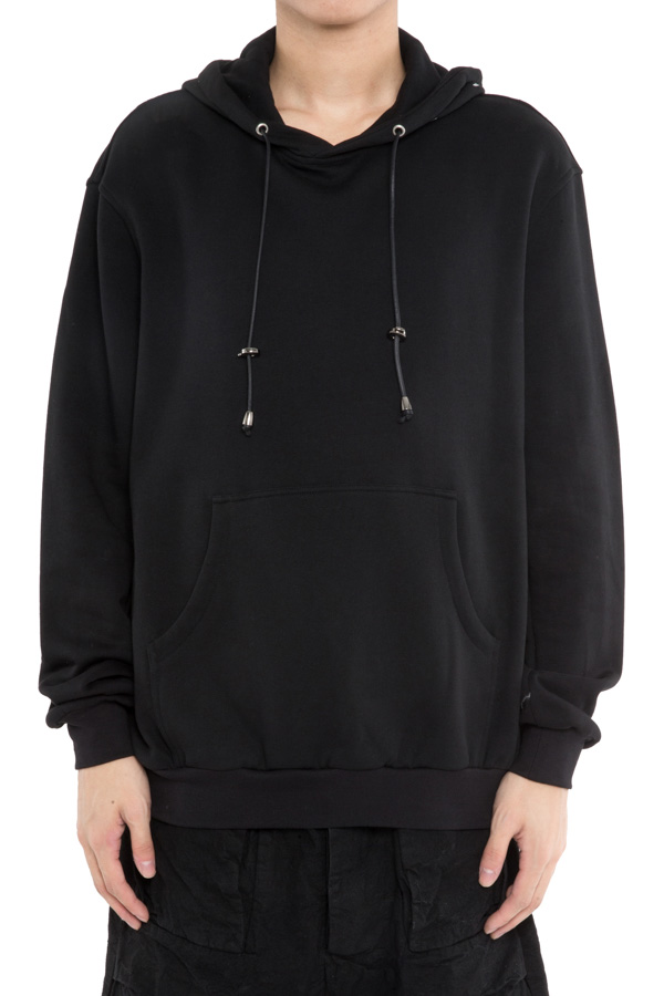 EMBROIDERED HOODIE | L'ARMOIRE