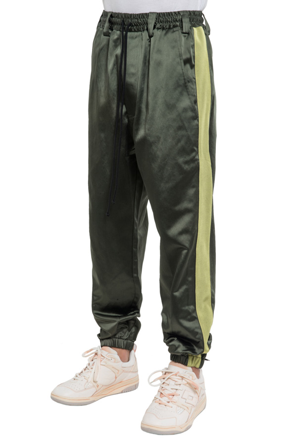 AW18SF BAGGY SIDE TAPE TRACKIES GREEN 2