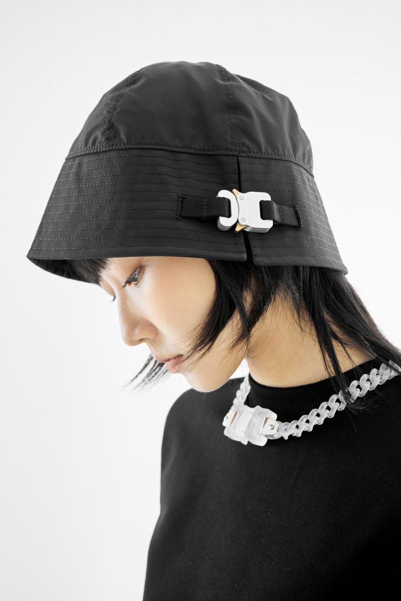 1017 ALYX 9SM | BUCKET HAT W/BUCKLE BLACK | L'ARMOIRE