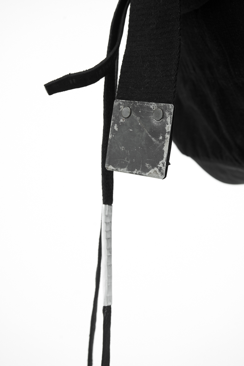 BORIS BIDJAN SABERI | TOTE BAG 1 BLACK | L'ARMOIRE BORIS BIDJAN SABERI | TOTE BAG 1 BLACK | L'ARMOIRE