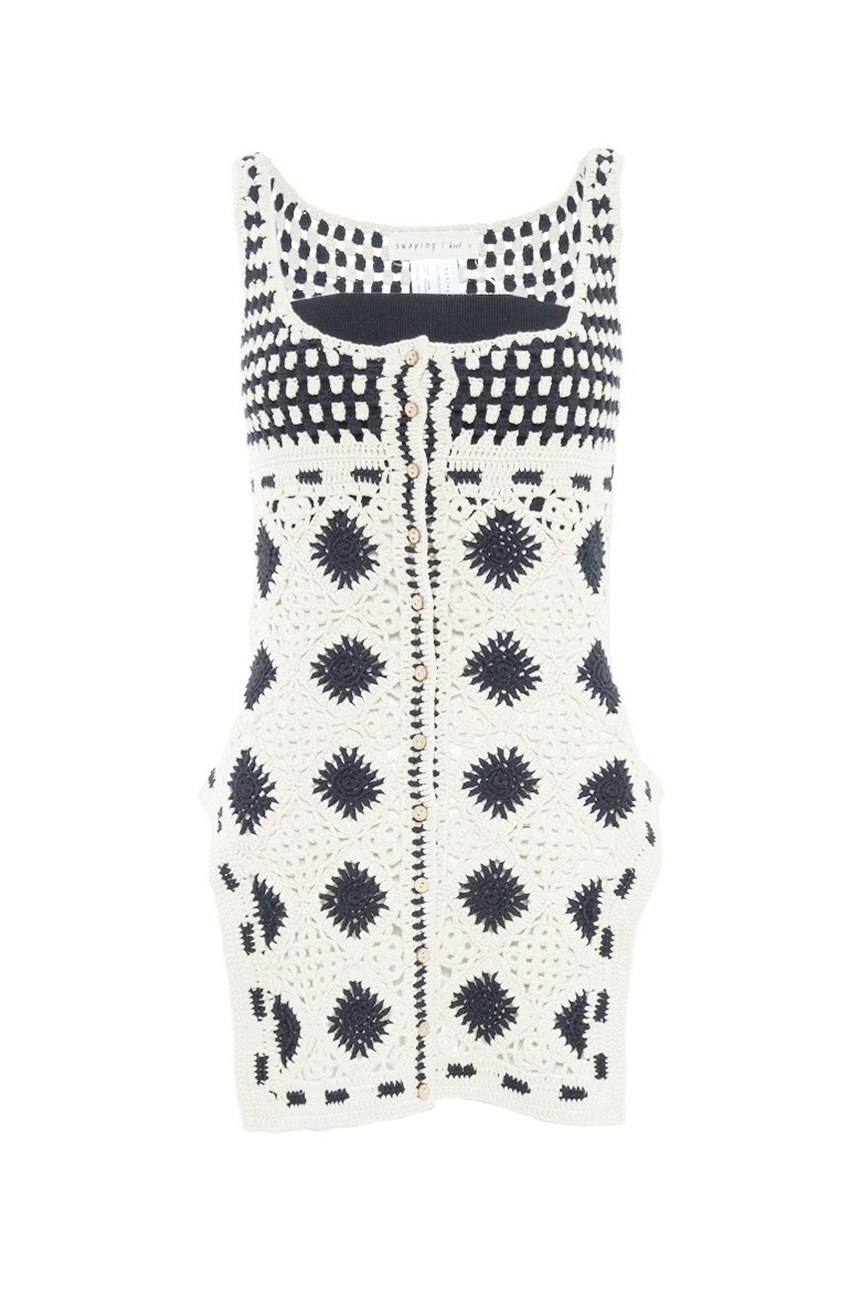 SS22 SWAYING KNIT EMBROIDERED CROCHET VEST WHITE BLACK 1-1